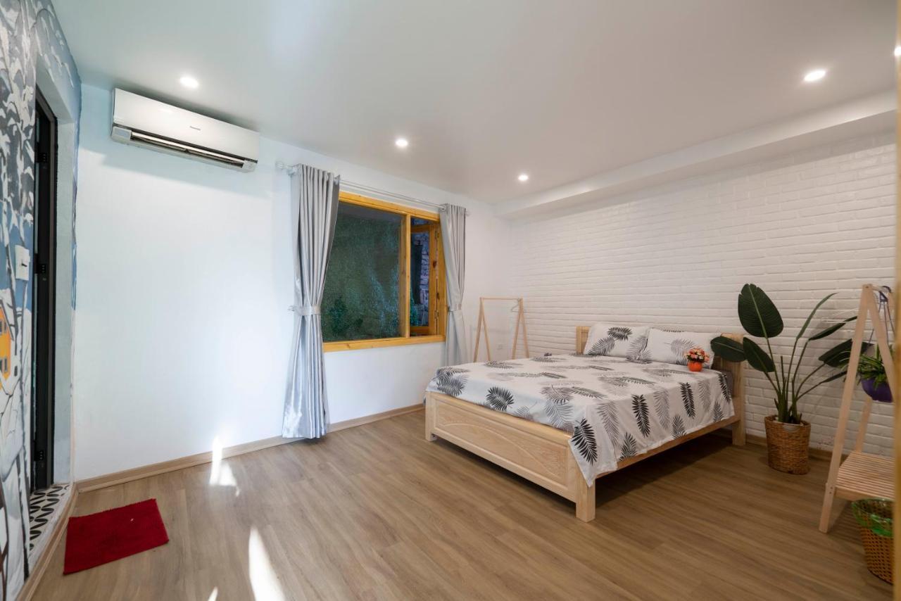 Private Room In Halong Center-Almor Homestay Hạ Long-öböl Kültér fotó